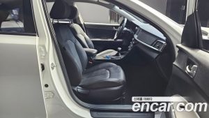 Kia K5 2.0 2020 года из Южной Кореи