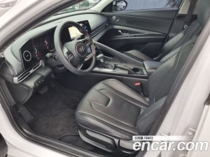 Hyundai AVANTE 1.6 2021 года из Южной Кореи