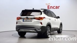 Kia Seltos Бензин 1.6 Turbo 2WD 2021 года из Южной Кореи