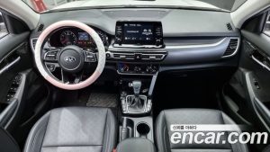 Kia Seltos Бензин 1.6 Turbo 2WD 2021 года из Южной Кореи