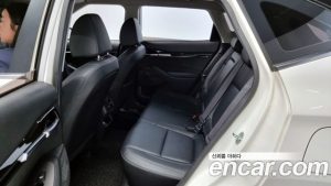 Kia Seltos Бензин 1.6 Turbo 2WD 2021 года из Южной Кореи