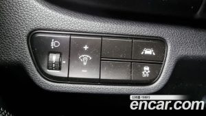 Kia Seltos Бензин 1.6 Turbo 2WD 2021 года из Южной Кореи