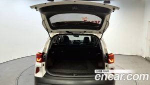 Kia Seltos Бензин 1.6 Turbo 2WD 2021 года из Южной Кореи