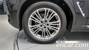 BMW X3 xDrive 20i Luxury 2020 года из Южной Кореи