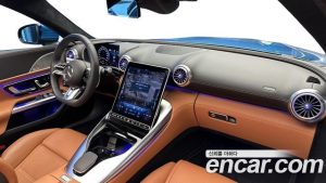 Mercedes-Benz SL-Class AMG SL63 4MATIC+ 2023 года из Южной Кореи