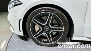 Mercedes-Benz A-Class AMG A35 4MATIC SEDAN 2021 года из Южной Кореи