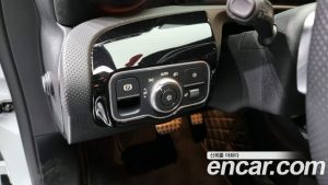 Mercedes-Benz A-Class AMG A35 4MATIC SEDAN 2021 года из Южной Кореи