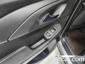 ChevroletGMDaewoo Trailblazer 1.3 Turbo 2WD 2021 года из Южной Кореи