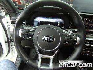 Kia K5 Noblesse 2020 года из Южной Кореи
