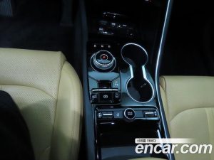 Kia K5 Noblesse 2020 года из Южной Кореи