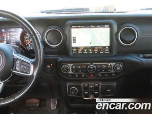 Jeep Wrangler 2.0 Overland 4Door 2019 года из Южной Кореи