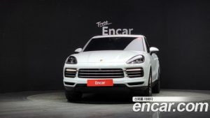 Porsche Cayenne 3.0 2021 года из Южной Кореи