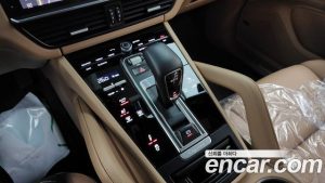 Porsche Cayenne 3.0 2021 года из Южной Кореи