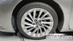 Lexus ES Luxury Plus 2020 года из Южной Кореи
