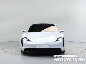 Porsche Taycan 4S 2021 года из Южной Кореи