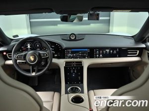 Porsche Taycan 4S 2021 года из Южной Кореи