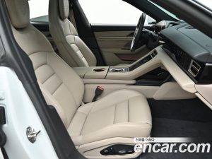 Porsche Taycan 4S 2021 года из Южной Кореи