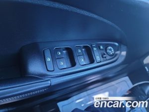 Hyundai Venue 1.6 Flux 2020 года из Южной Кореи