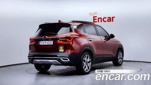 Kia Seltos Дизель 1.6 2WD 2021 года из Южной Кореи