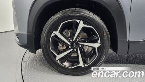 ChevroletGMDaewoo Trailblazer 1.3 Turbo 2WD 2022 года из Южной Кореи