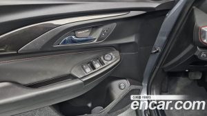ChevroletGMDaewoo Trailblazer 1.3 Turbo 2WD 2022 года из Южной Кореи