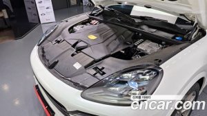 Porsche Cayenne 3.0 Coupe 2020 года из Южной Кореи