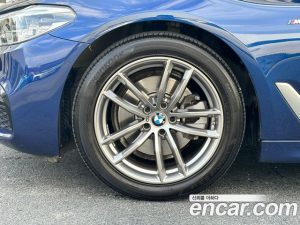 BMW 5-Series 520d M Sport Plus 2020 года из Южной Кореи