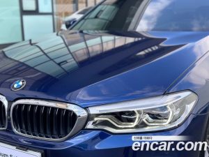 BMW 5-Series 520d M Sport Plus 2020 года из Южной Кореи