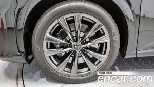 Lexus RX F-Sport 2023 года из Южной Кореи