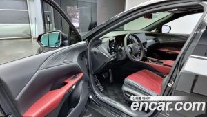 Lexus RX F-Sport 2023 года из Южной Кореи