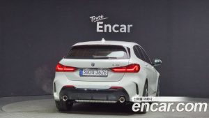 BMW 1-Series 120i M Sport 2023 года из Южной Кореи