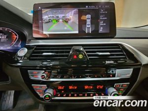 BMW 5-Series 523d Luxury 2021 года из Южной Кореи