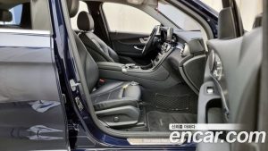 Mercedes-Benz GLC-Class GLC300 4MATIC 2019 года из Южной Кореи