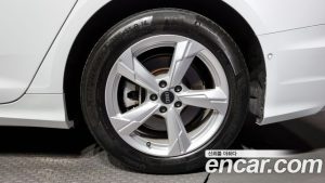 Audi A6 45 TFSI 2021 года из Южной Кореи