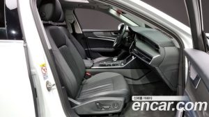 Audi A6 45 TFSI 2021 года из Южной Кореи