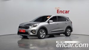 Kia Niro 1.6 HEV 2020 года из Южной Кореи