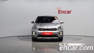 Kia Niro 1.6 HEV 2020 года из Южной Кореи