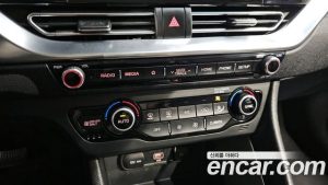 Kia Niro 1.6 HEV 2020 года из Южной Кореи