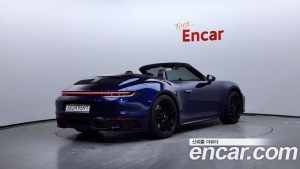Porsche 911 CARRERA GTS Cabriolet 2023 года из Южной Кореи