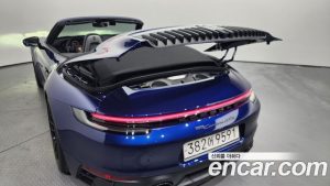Porsche 911 CARRERA GTS Cabriolet 2023 года из Южной Кореи