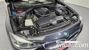 BMW Gran Turismo GT 320d xDrive 2020 года из Южной Кореи
