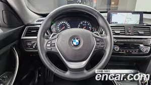 BMW Gran Turismo GT 320d xDrive 2020 года из Южной Кореи