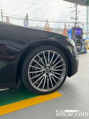 Mercedes-Benz S-Class S500L 4MATIC 2023 года из Южной Кореи