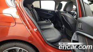BMW 1-Series 118d Sport 2021 года из Южной Кореи