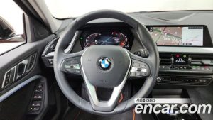 BMW 1-Series 118d Sport 2021 года из Южной Кореи