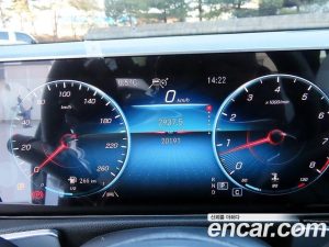 Mercedes-Benz GLB-Class GLB250 4MATIC 2020 года из Южной Кореи