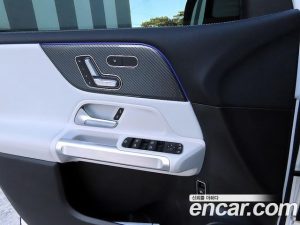 Mercedes-Benz GLB-Class GLB250 4MATIC 2020 года из Южной Кореи