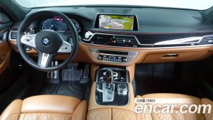 BMW 7-Series 745e i퍼포먼스 M Sport 2021 года из Южной Кореи