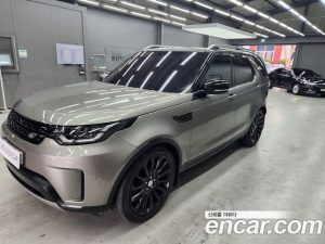 Land Rover Discovery 3.0 SD6 HSE Luxury 2020 года из Южной Кореи