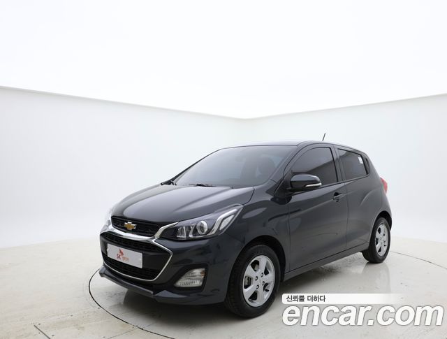 ChevroletGMDaewoo Spark LT 2020 года из Кореи